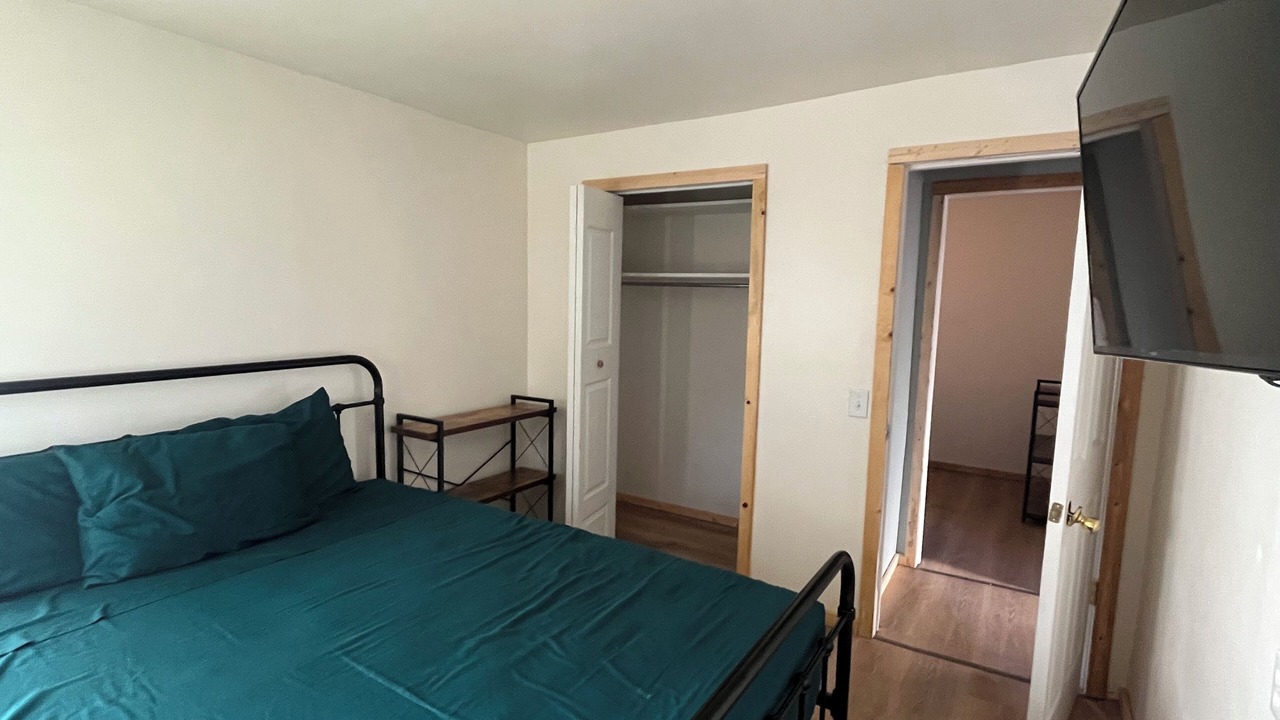 Photo of Bedroom in Carp Lake