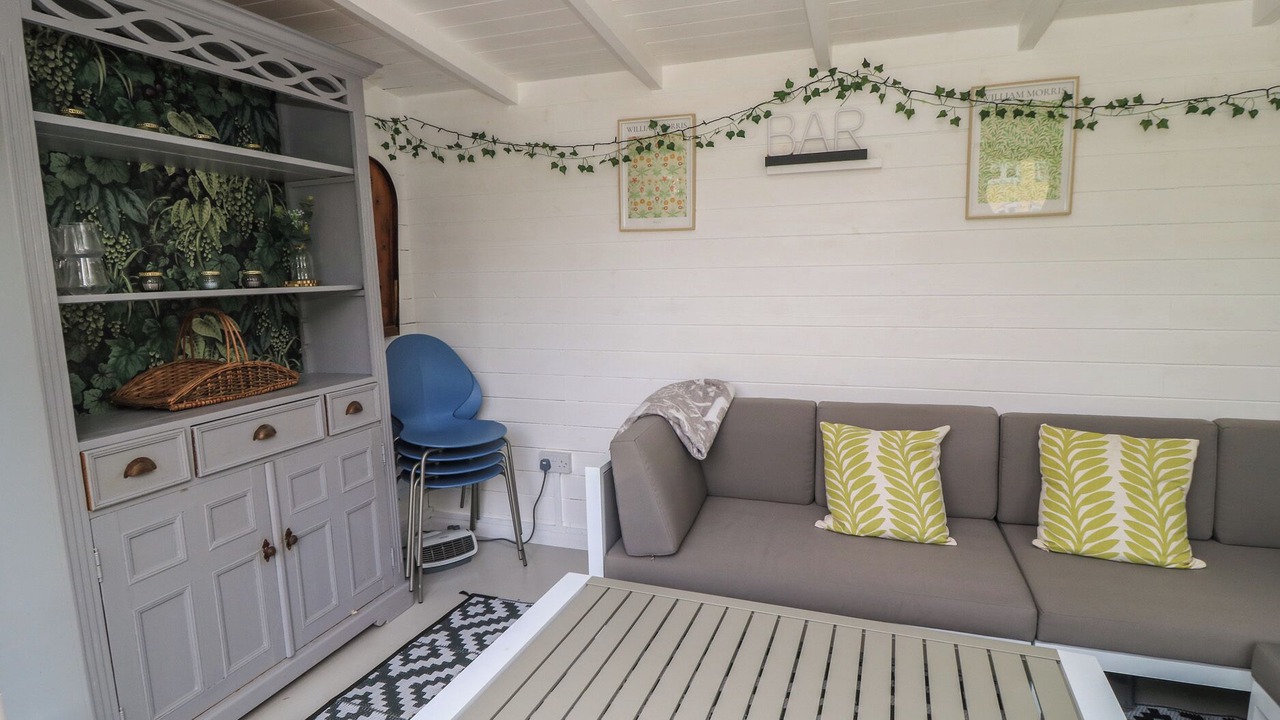 Photo of Livingroom in Ampney Crucis