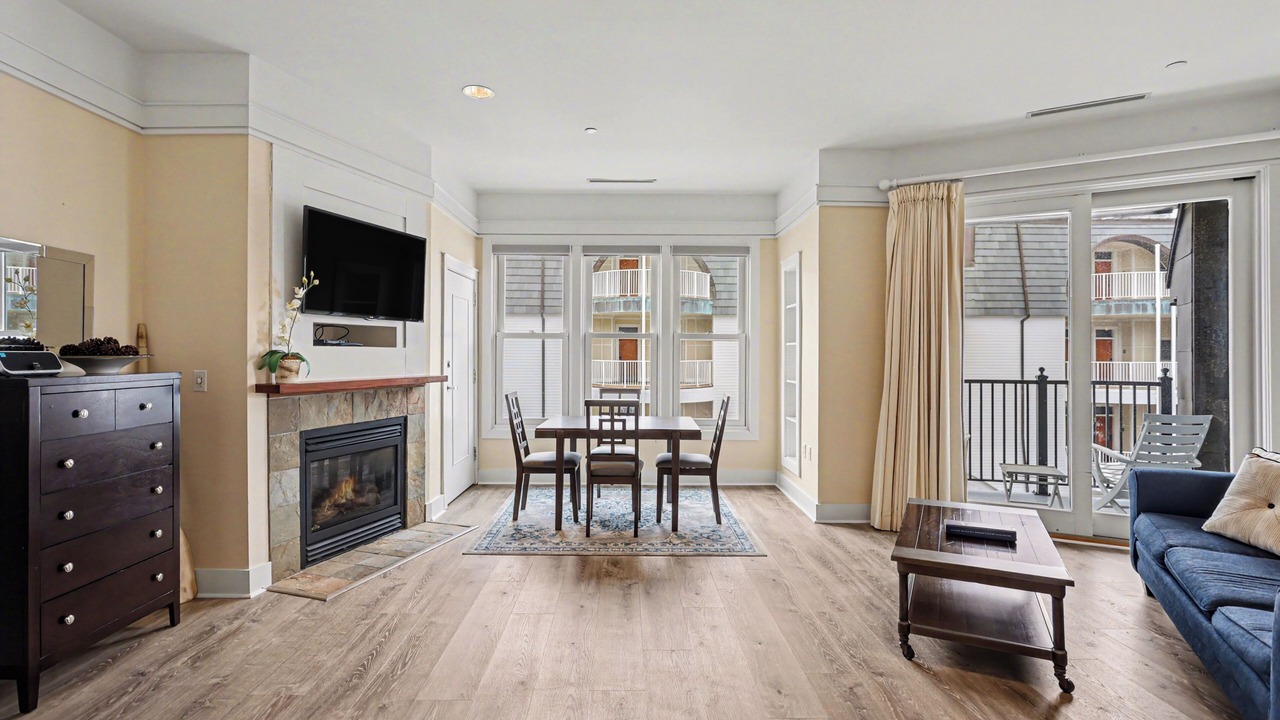 Photo of Livingroom in Bay Harbor