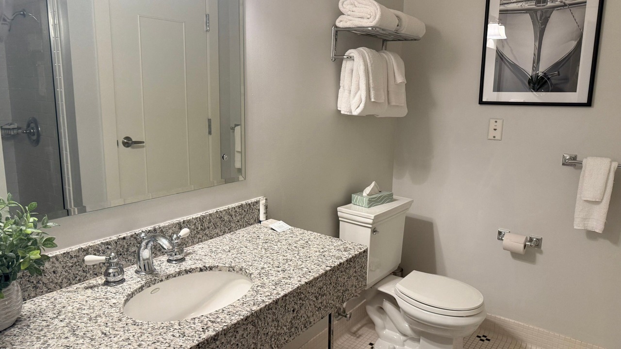 Photo of Bathroom in Bay Harbor