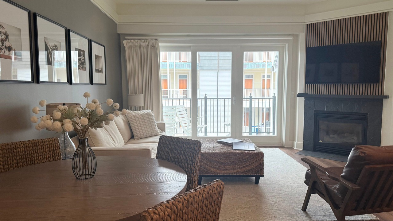 Photo of Livingroom in Bay Harbor