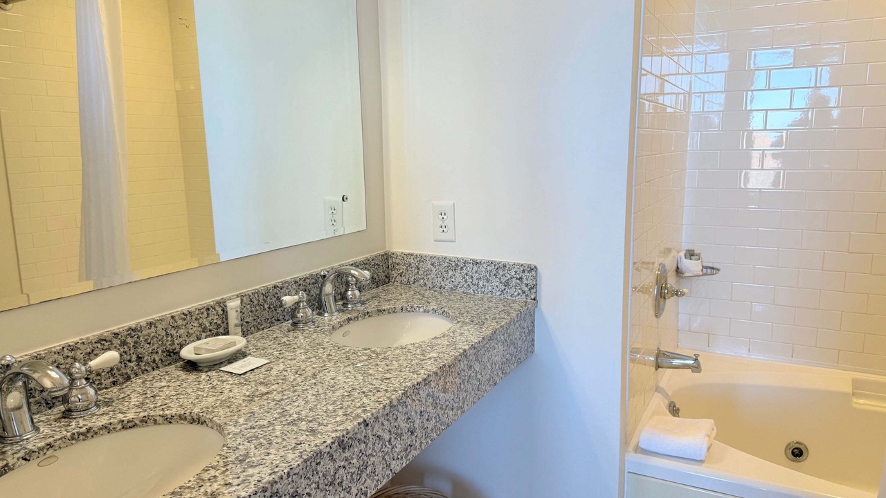 Photo of Bathroom in Bay Harbor