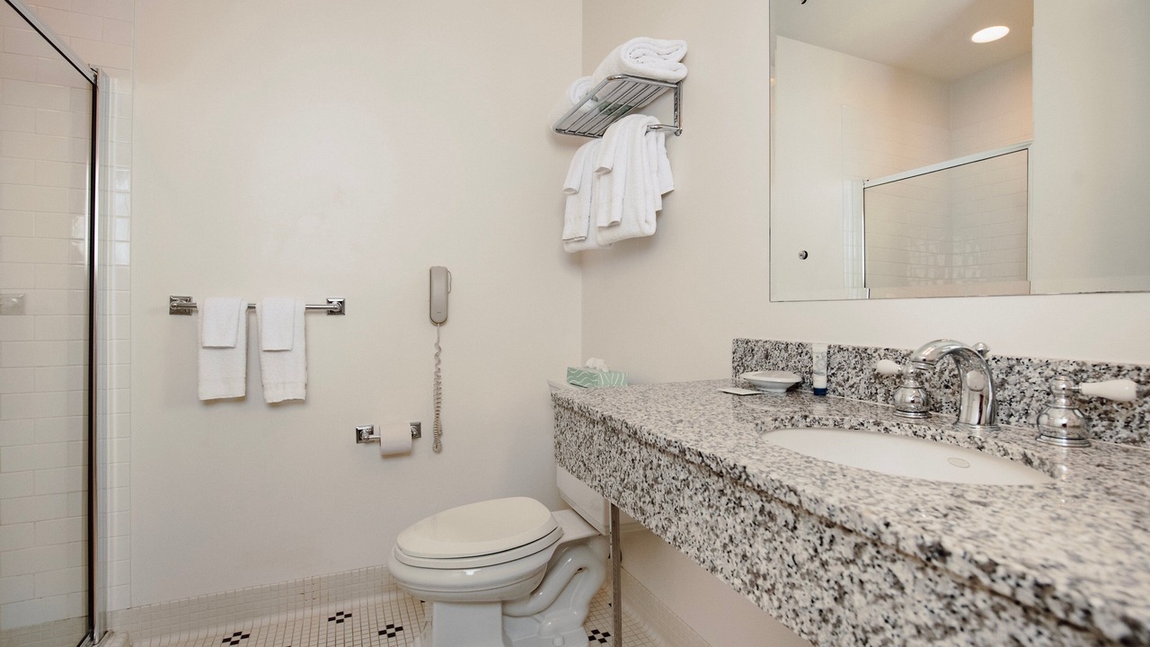 Photo of Bathroom in Bay Harbor
