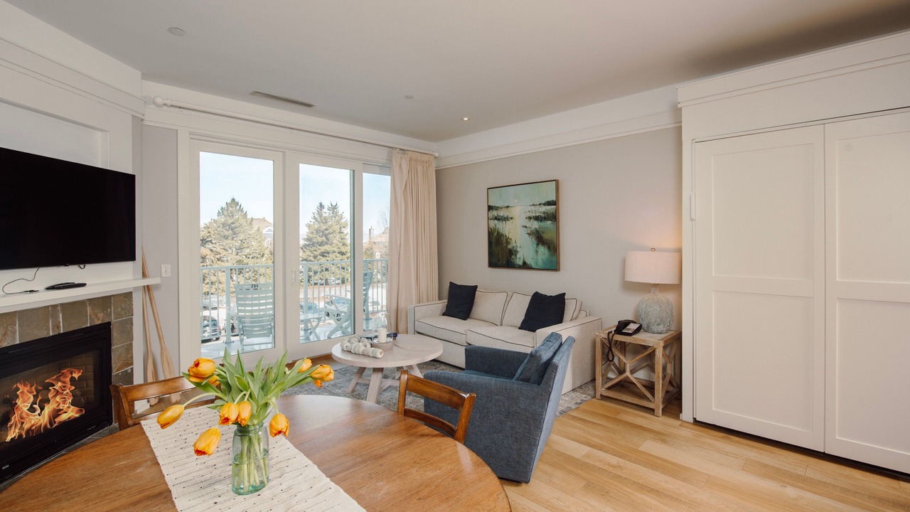 Photo of Livingroom in Bay Harbor