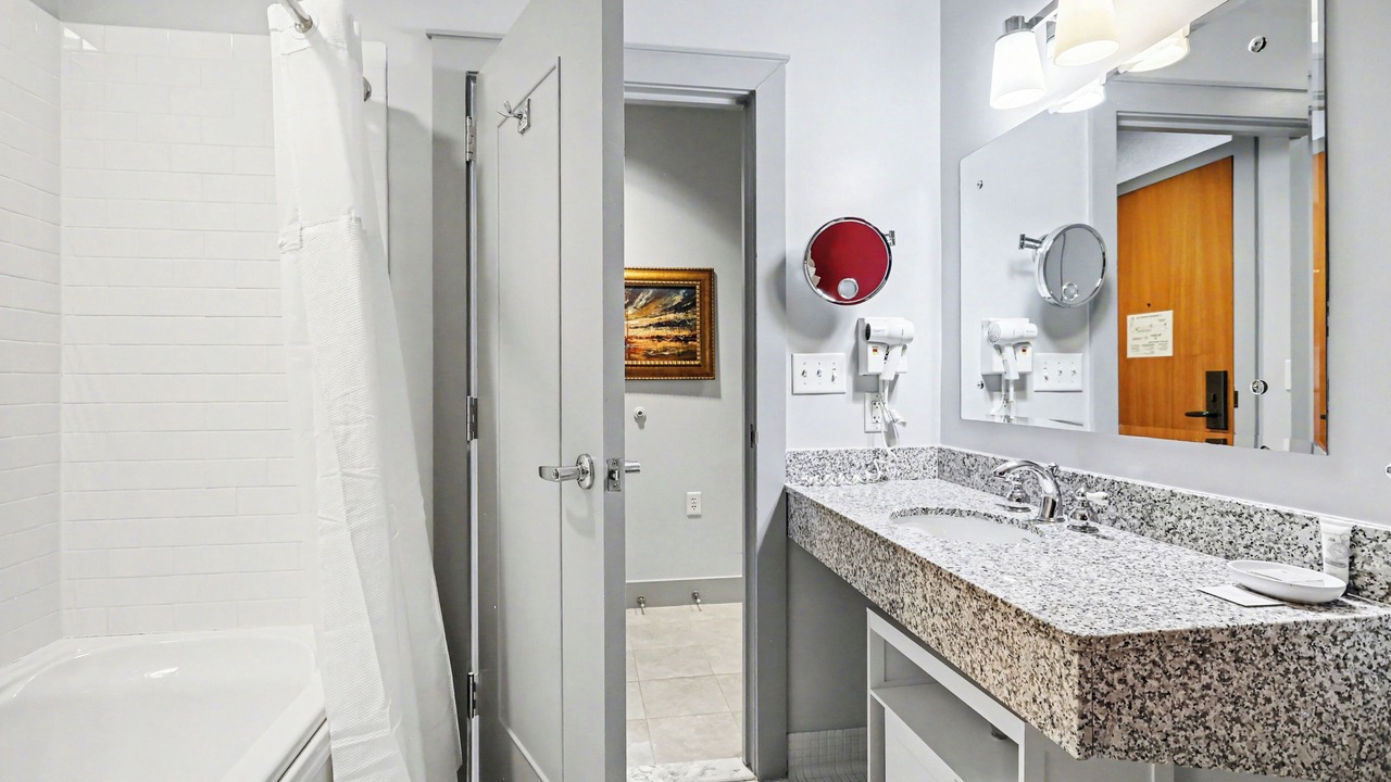 Photo of Bathroom in Bay Harbor