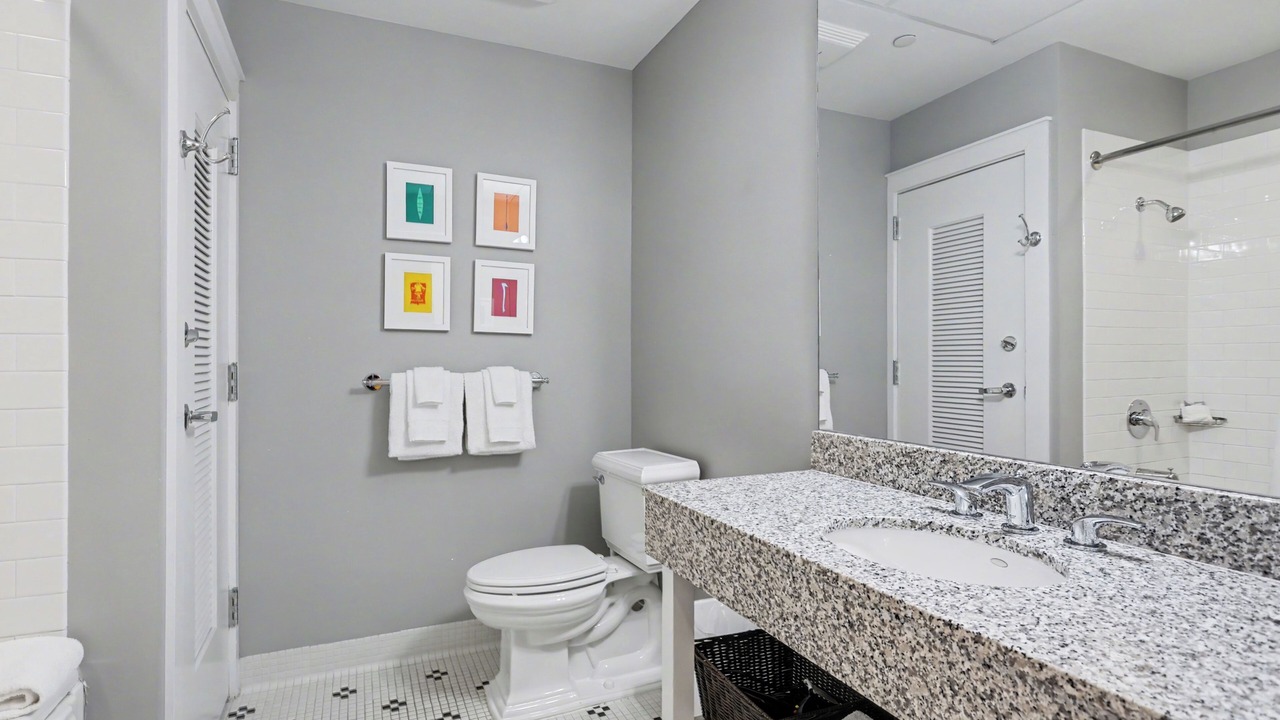 Photo of Bathroom in Bay Harbor