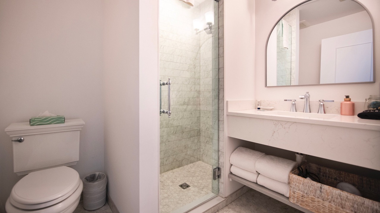 Photo of Bathroom in Bay Harbor