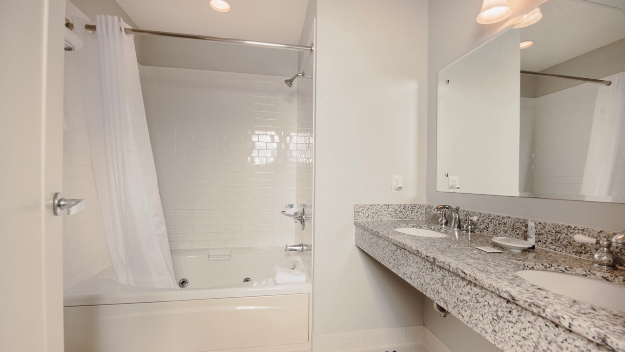 Photo of Bathroom in Bay Harbor