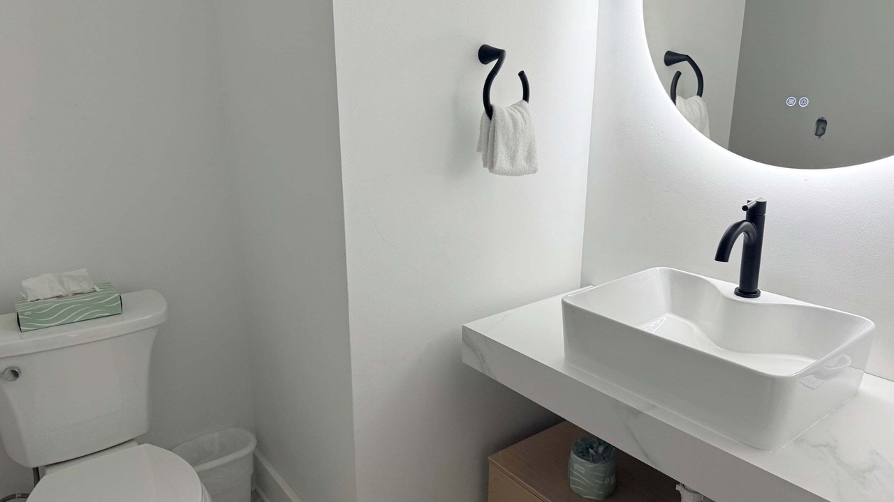 Photo of Bathroom in Bay Harbor