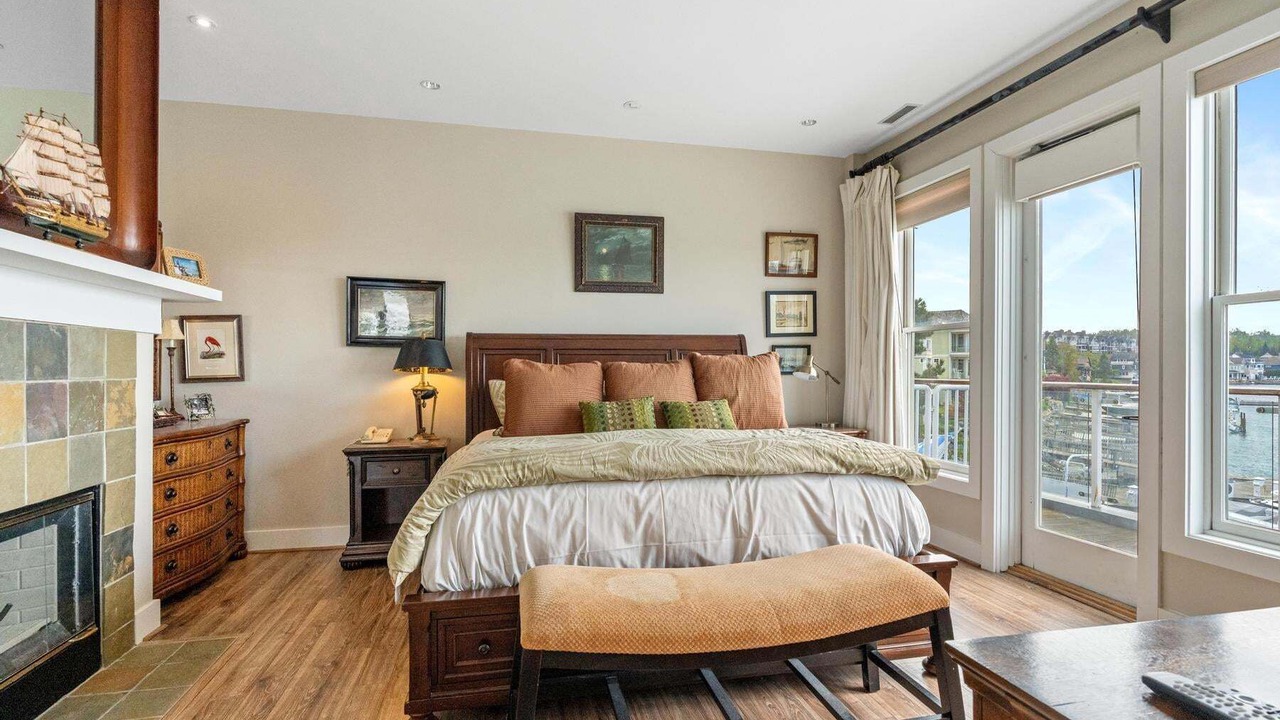 Photo of Bedroom in Bay Harbor