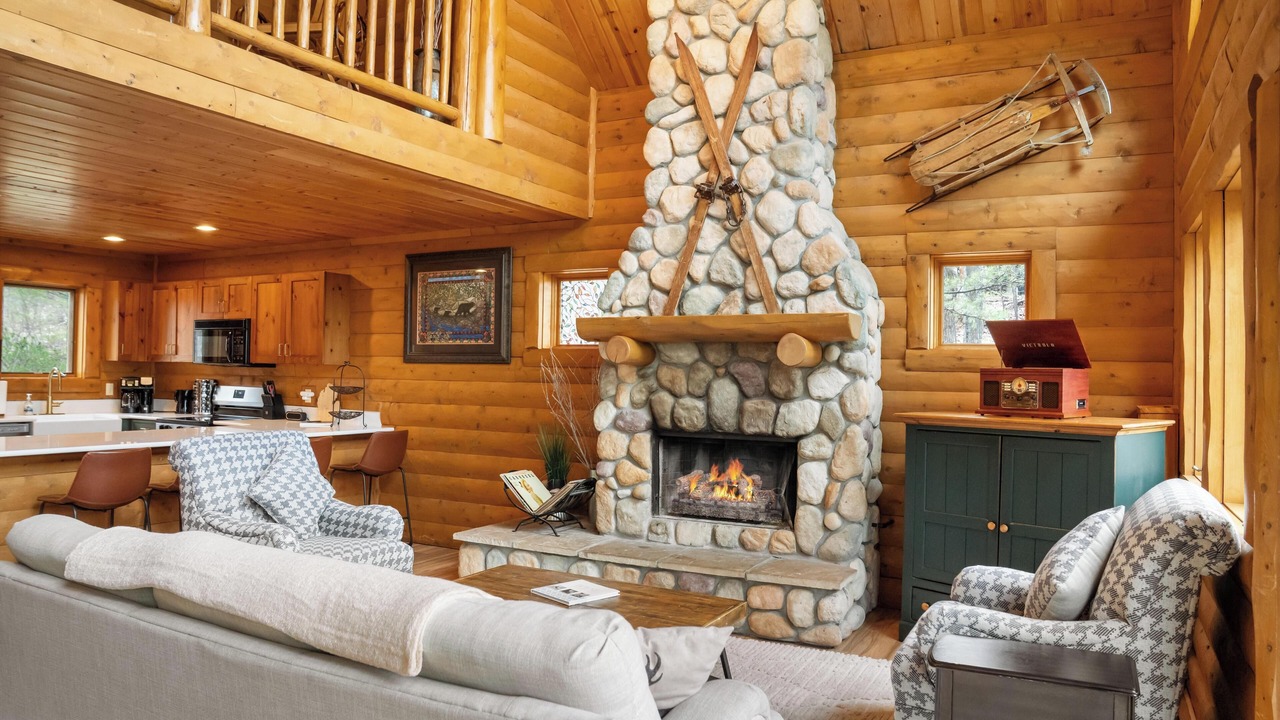 Photo of Livingroom in Boyne City