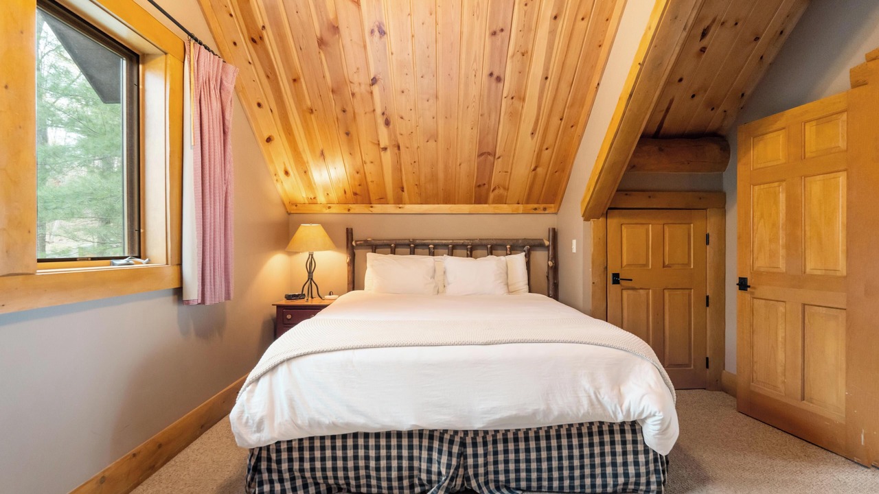Photo of Bedroom in Boyne City