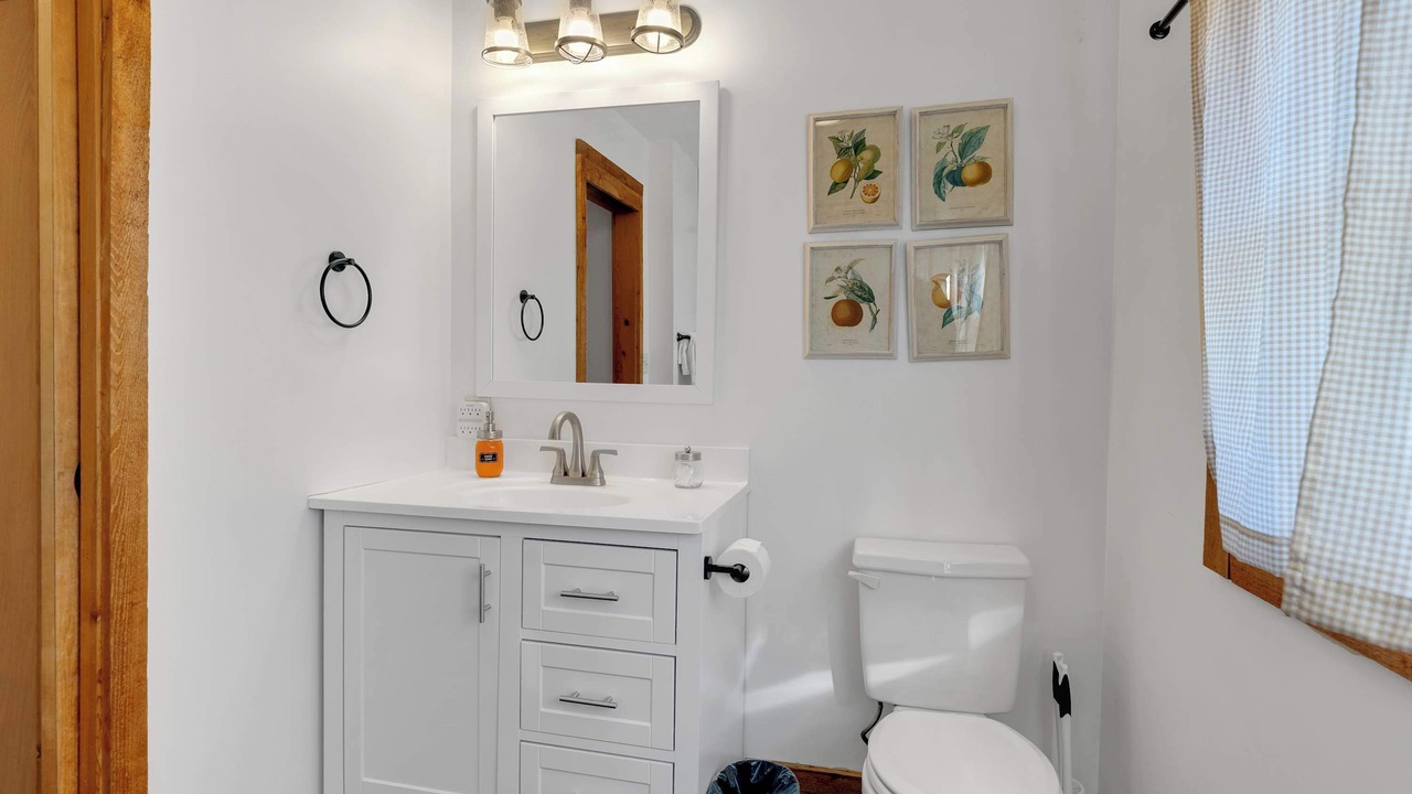 Photo of Bathroom in Allegan