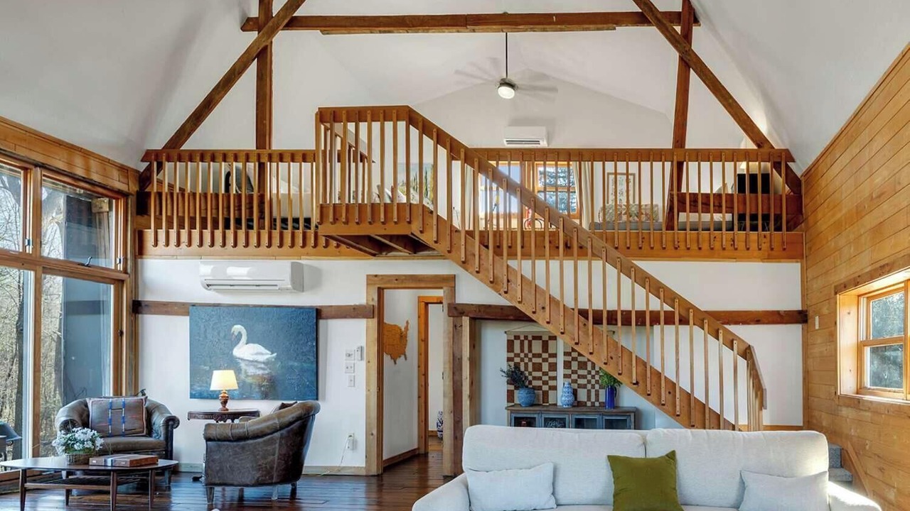 Photo of Livingroom in Allegan