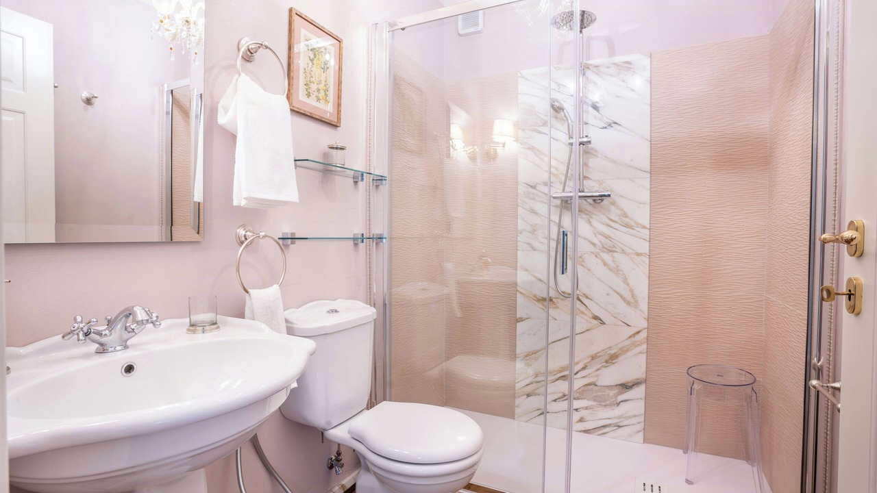Photo of Bathroom in Camporgiano