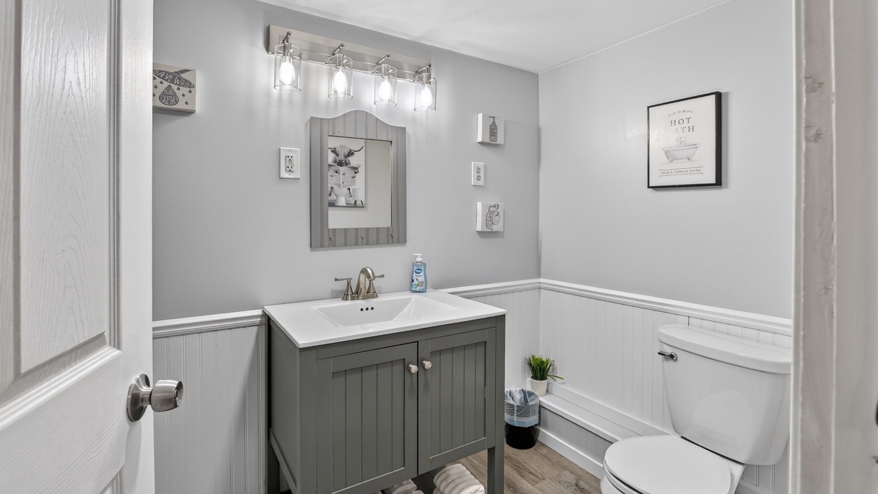 Photo of Bathroom in Bay City