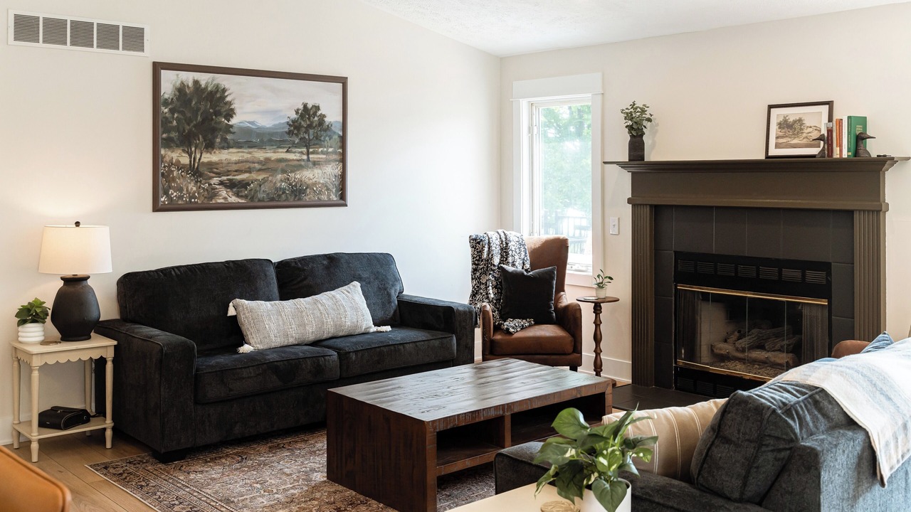 Photo of Livingroom in Smyrna