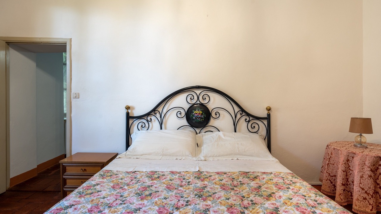 Photo of Bedroom in Arezzo