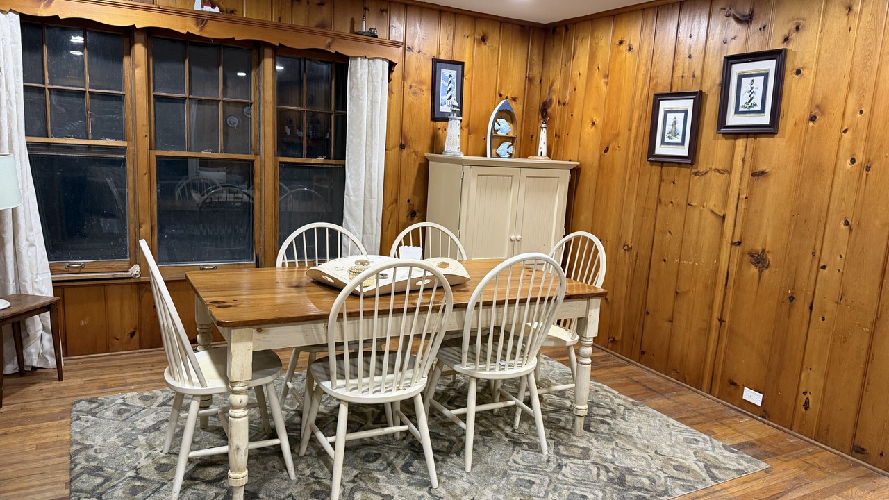 Photo of Bedroom in Lexington