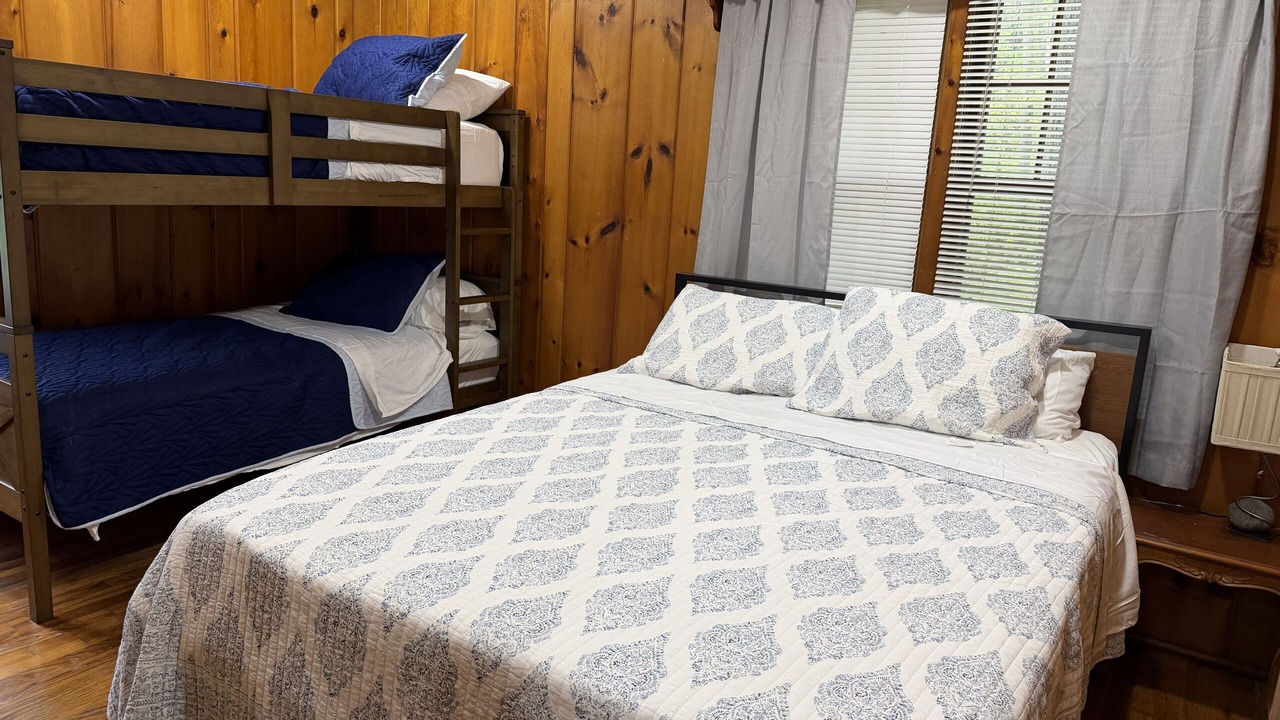 Photo of Bedroom in Lexington
