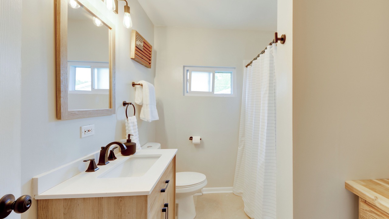 Photo of Bathroom in Twin Lakes
