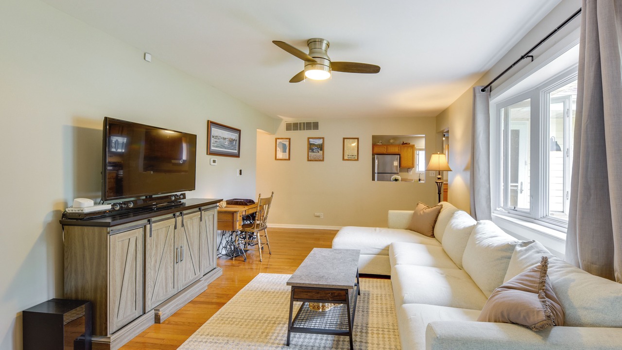 Photo of Livingroom in Twin Lakes