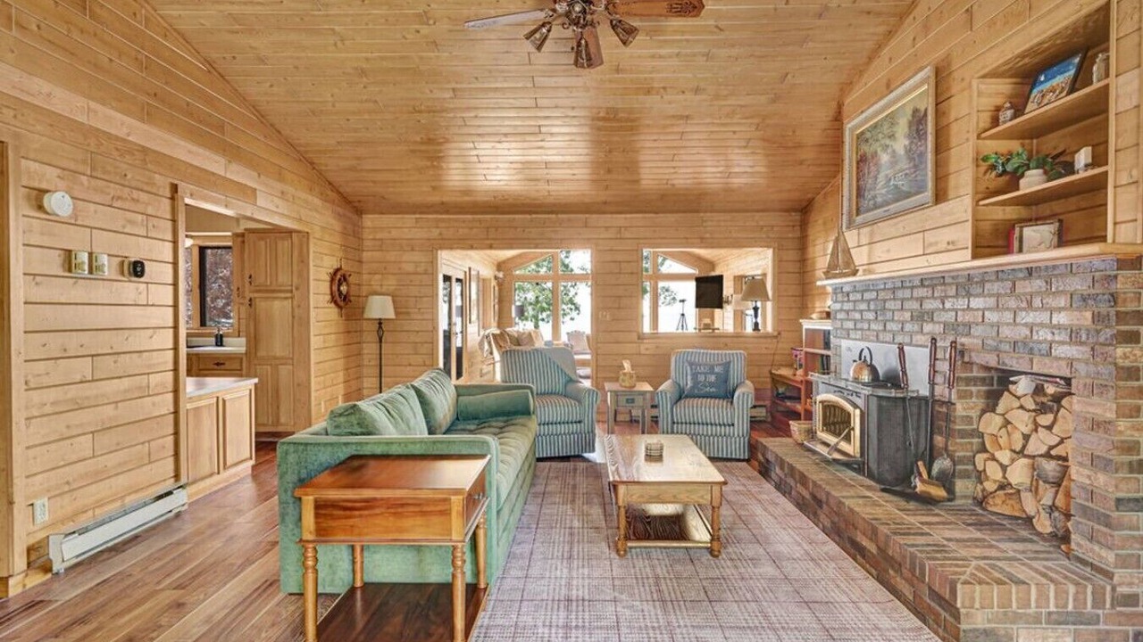 Photo of Livingroom in Alpena