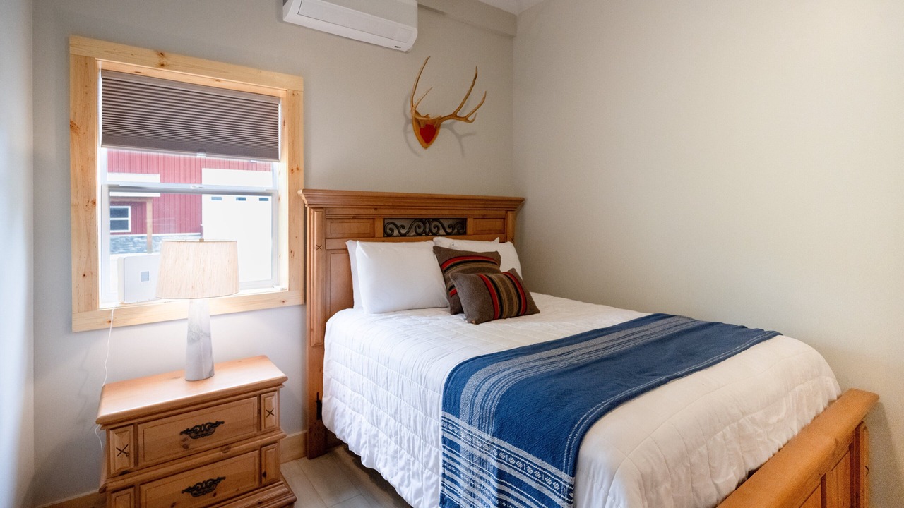 Photo of Bedroom in Saugatuck
