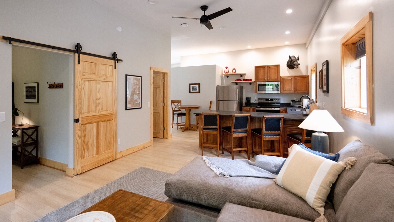 Photo of Livingroom in Saugatuck