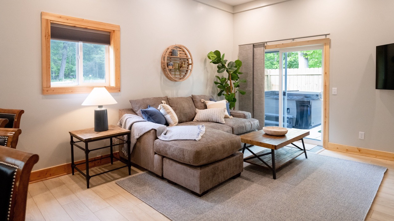 Photo of Livingroom in Saugatuck