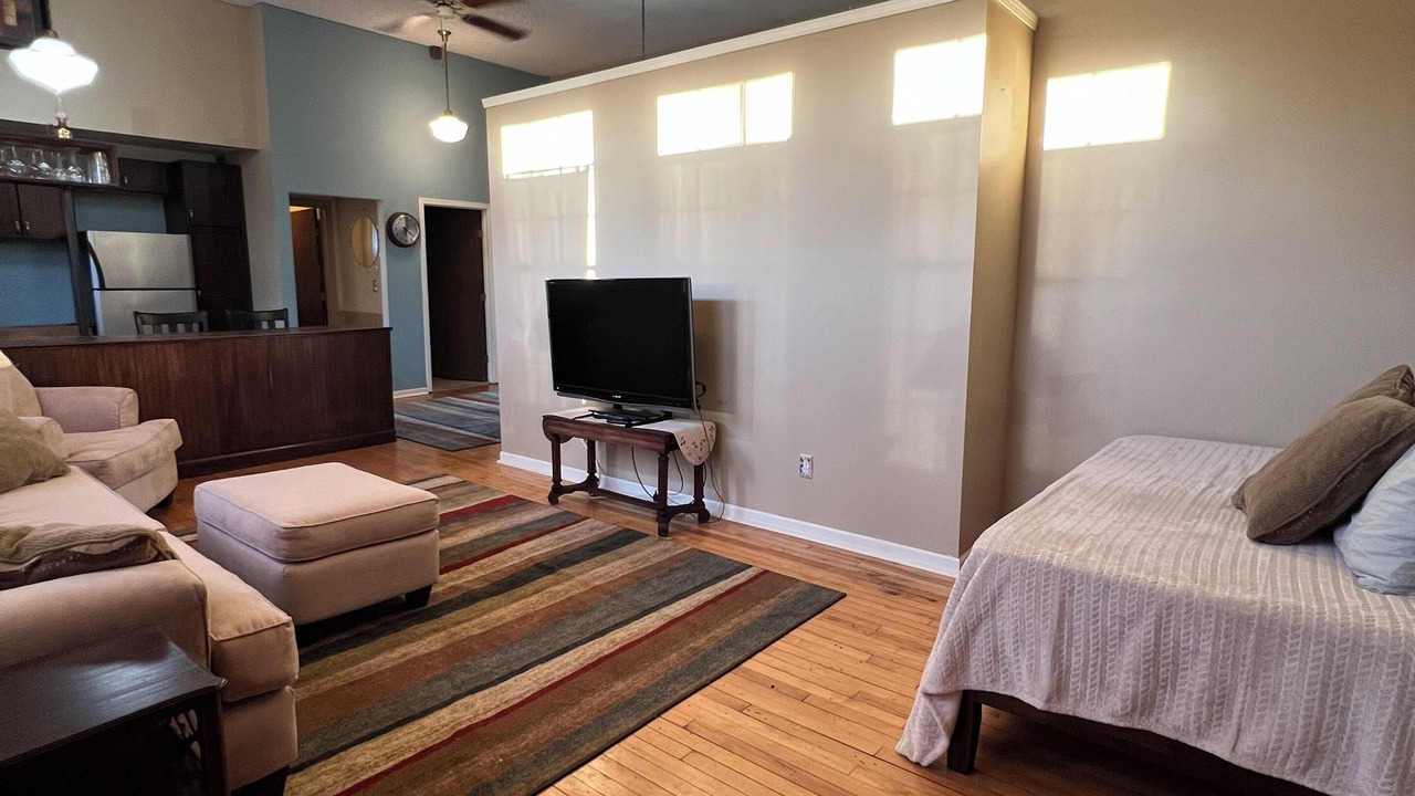 Photo of Livingroom in Onondaga