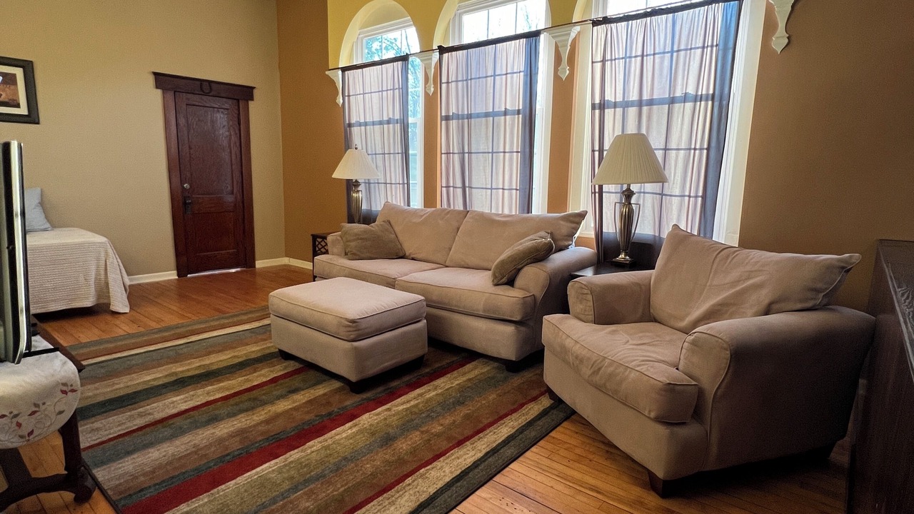 Photo of Livingroom in Onondaga