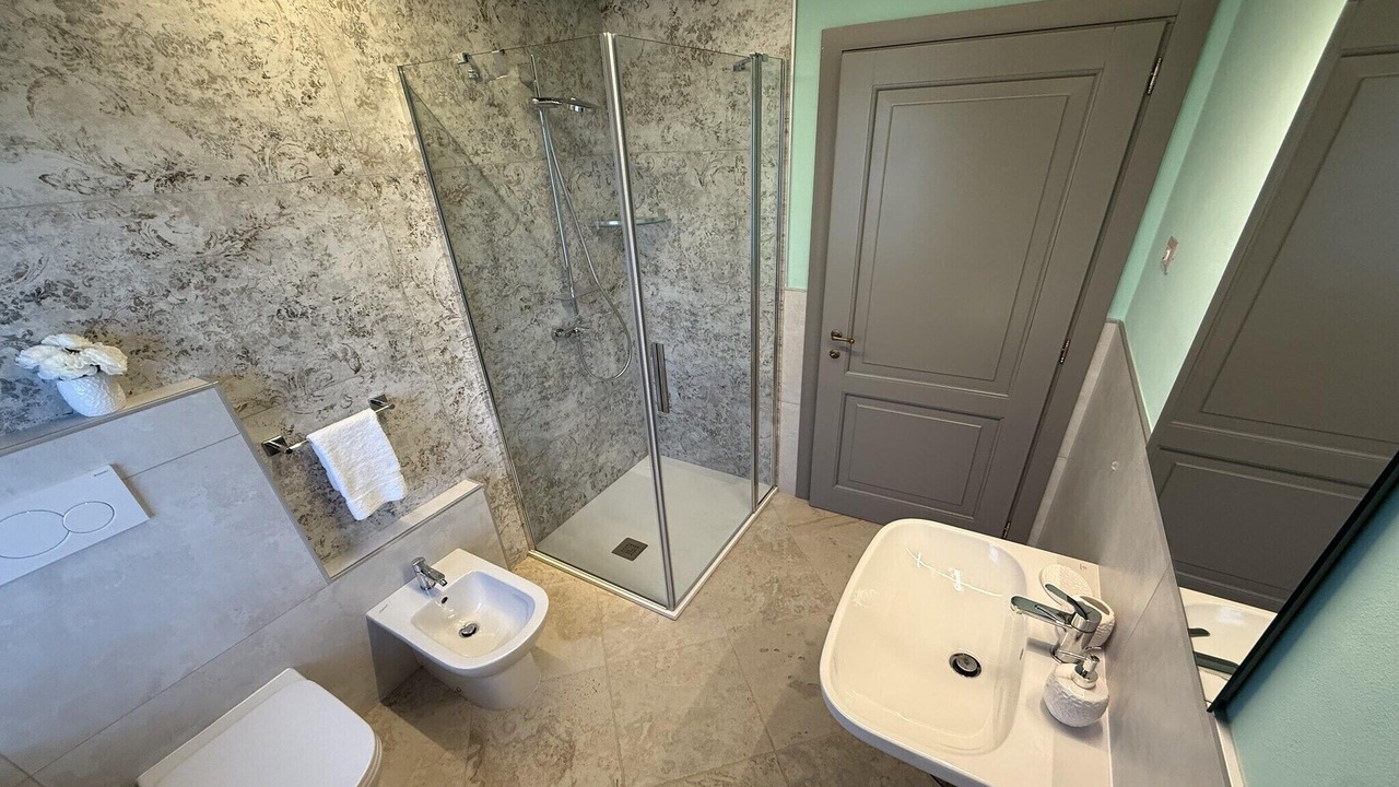 Photo of Bathroom in Poppi