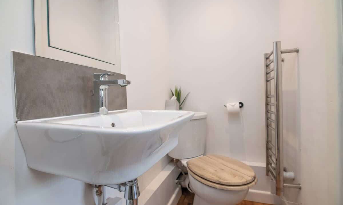 Photo of Bathroom in South Littleton
