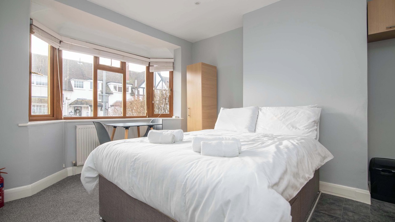 Photo of Bedroom in Stratford-upon-Avon