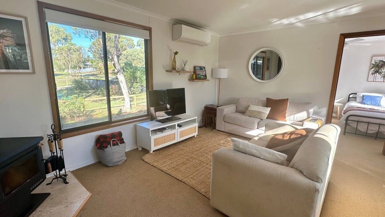 Photo of Livingroom in Venus Bay