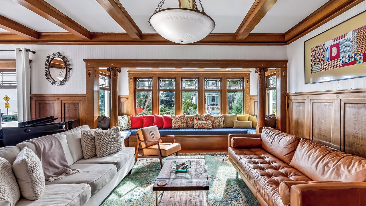 Photo of Livingroom in Westside Santa Cruz