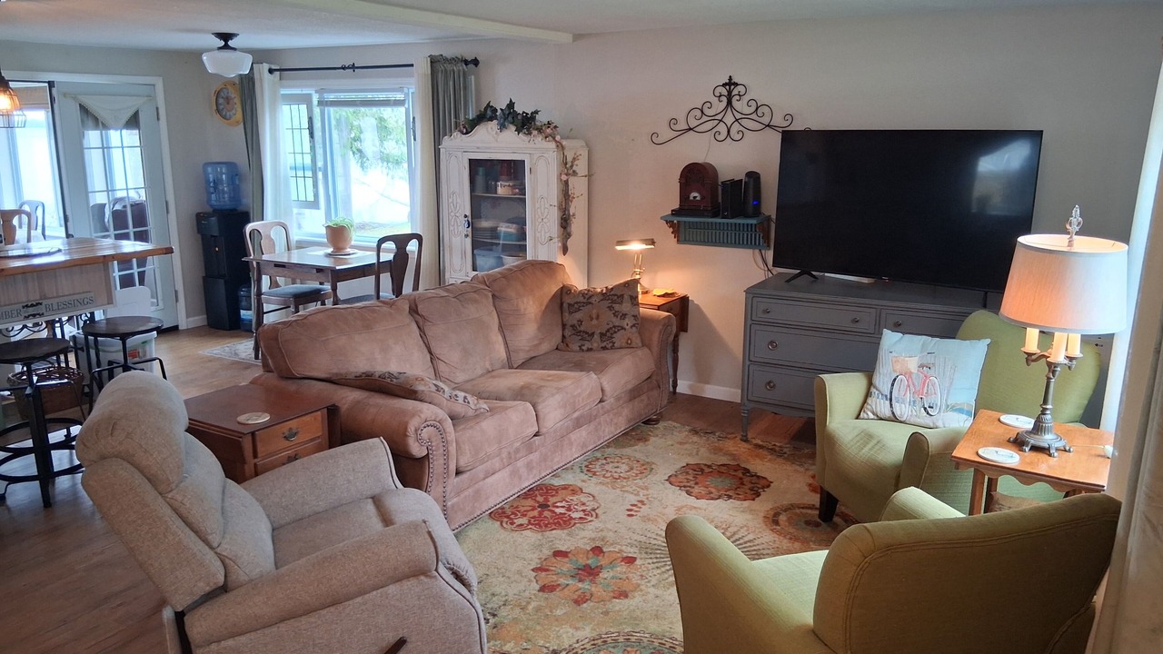 Photo of Livingroom in Alpena