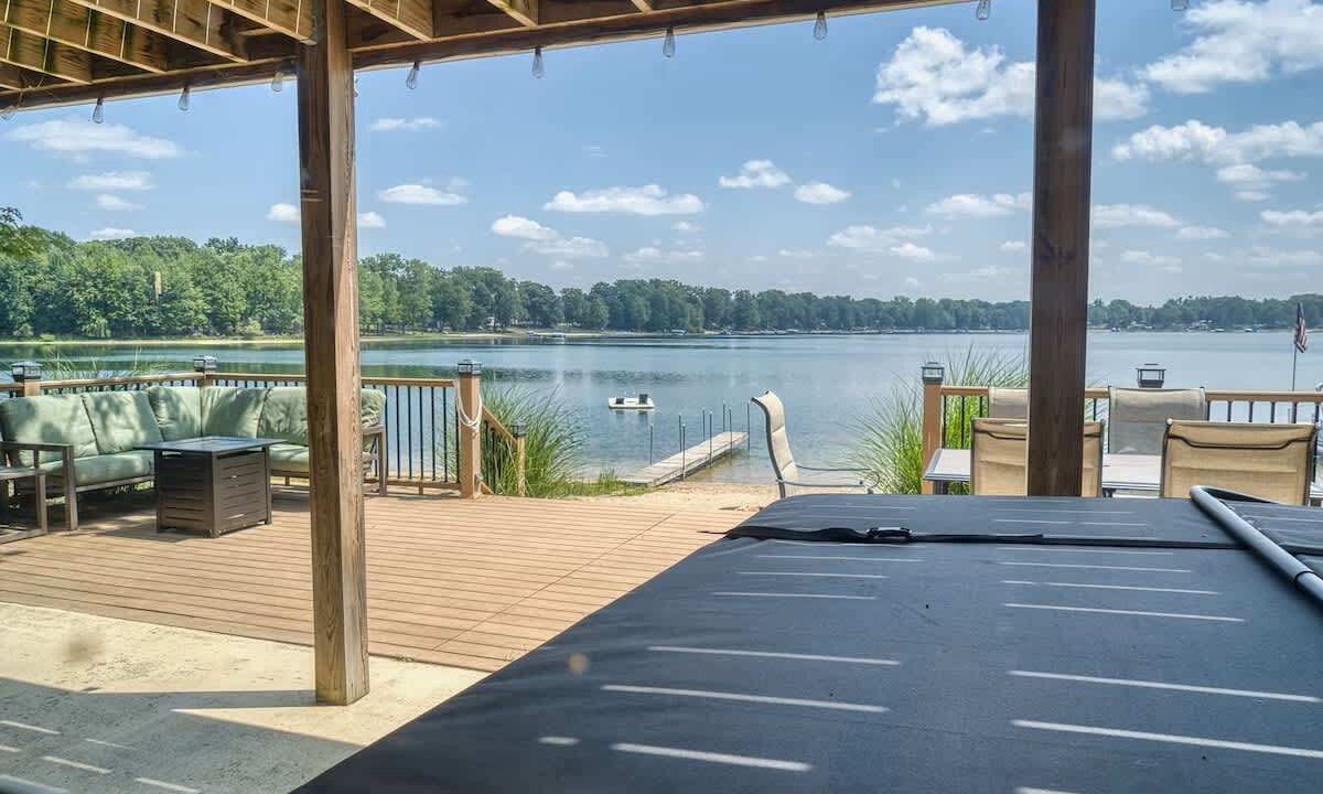 Photo of Patio Balcony in Coral