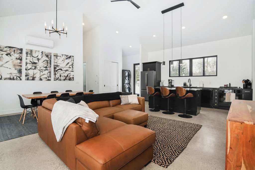 Photo of Livingroom in Mayfield