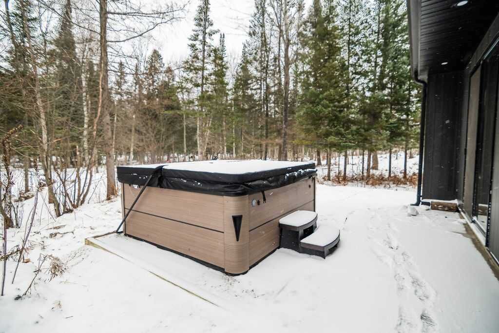Photo of Outdoor in Mayfield