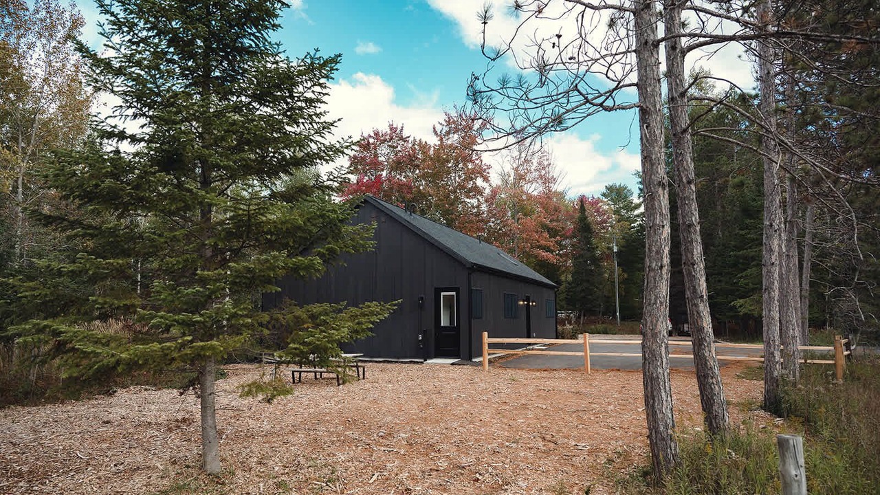 Photo of Outdoor in Mayfield
