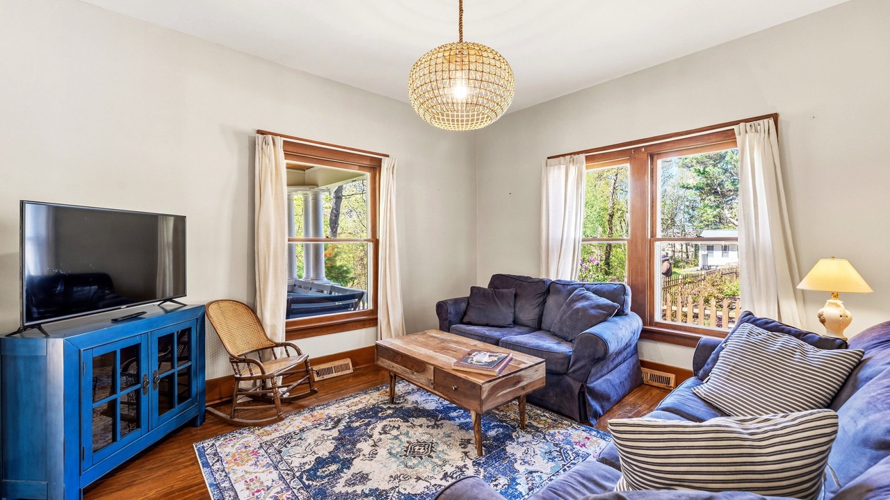 Photo of Livingroom in South Haven