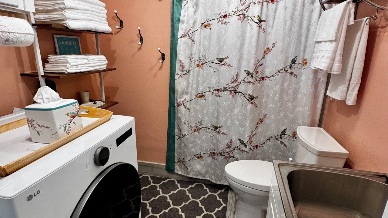 Photo of Bathroom in North Auburn