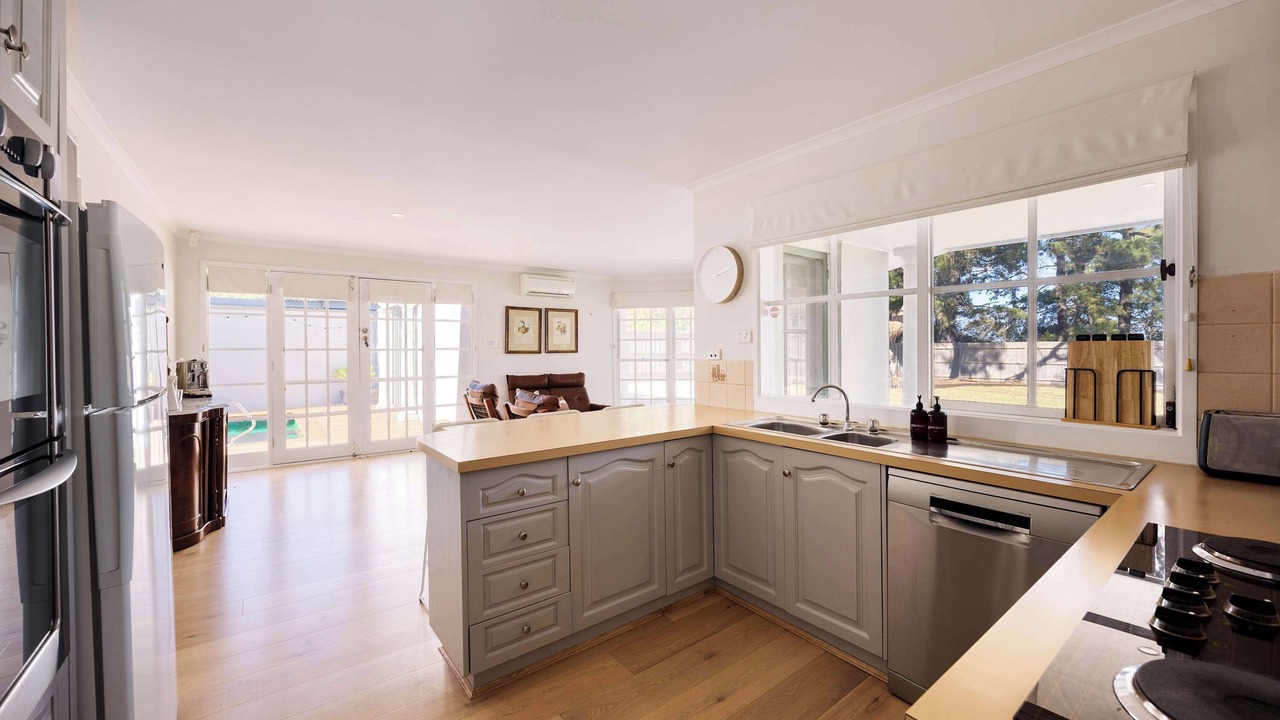 Photo of Kitchen in Merricks Beach
