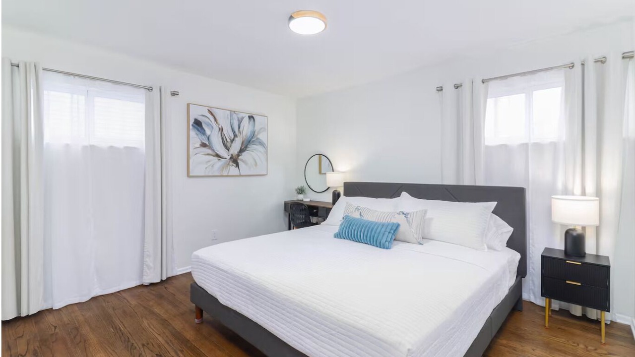 Photo of Bedroom in Garden City