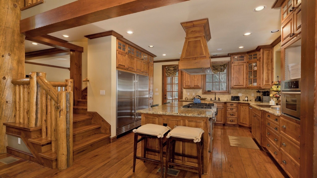 Photo of Kitchen in Mammoth Lakes
