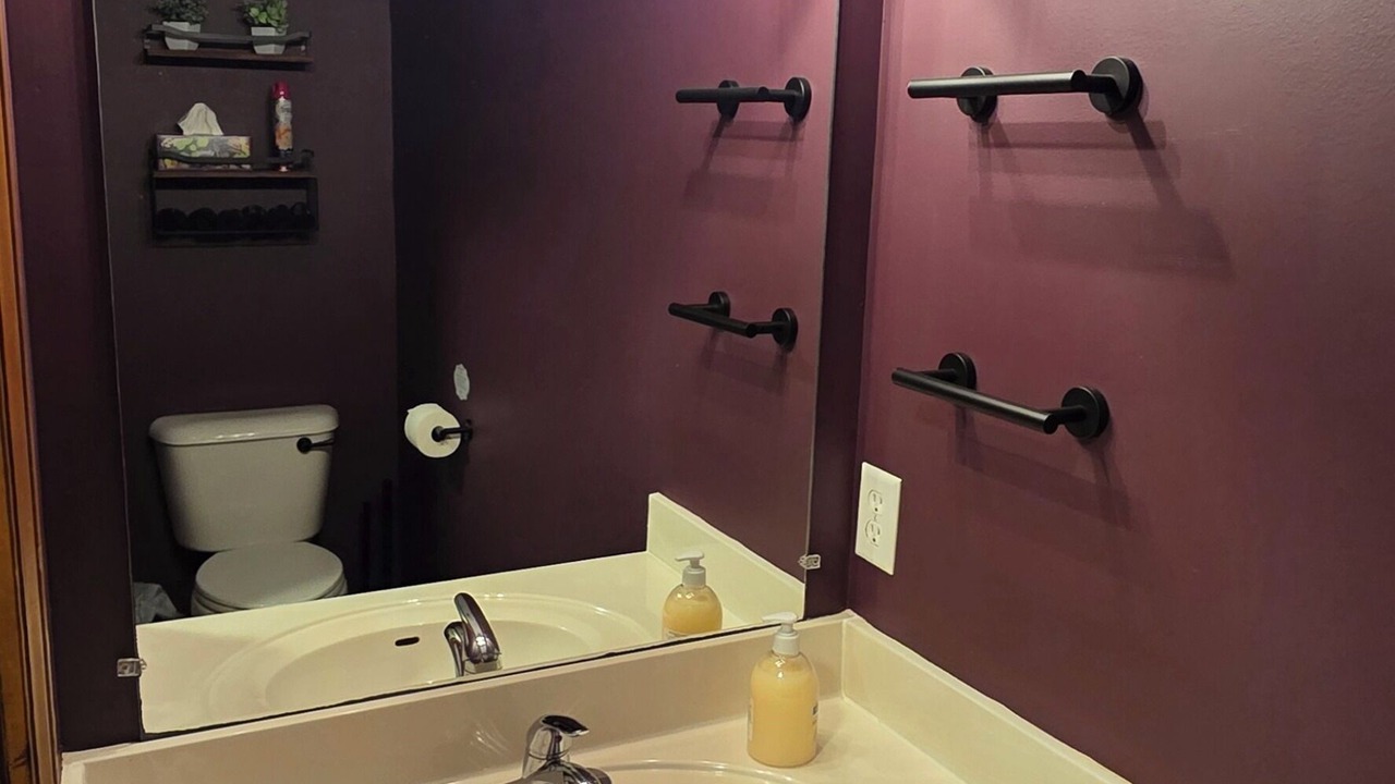 Photo of Bathroom in Higgins Lake