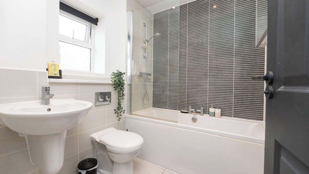 Photo of Bathroom in Patchway