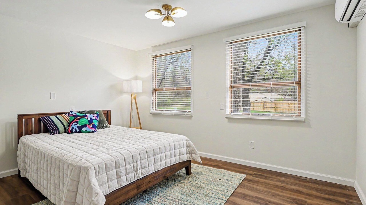 Photo of Bedroom in South Haven